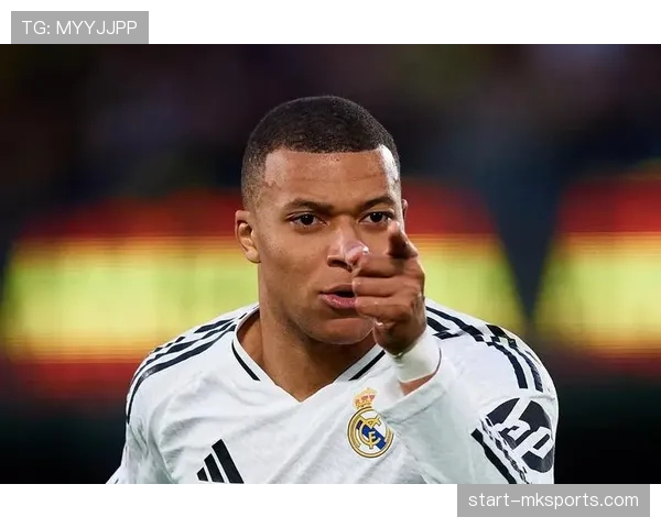 姆巴佩15岁首球震撼足坛，未来巨星潜质初现