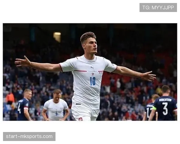 德国新星维尔茨闪耀赛场，天才少年引爆足球界关注