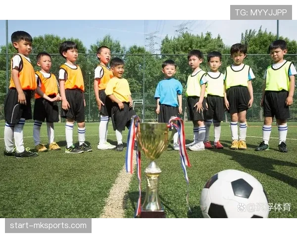 斯洛伐克青年才俊崭露头角，为国家足球注入新活力