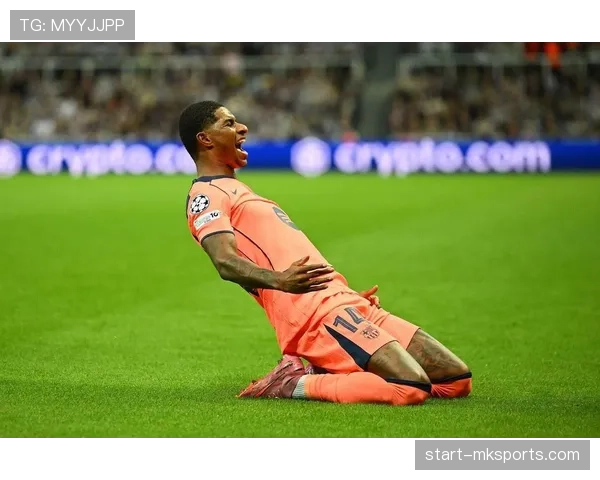 拉什福德技术能力引发热议，持续提升的多面手技能如何影响比赛局势