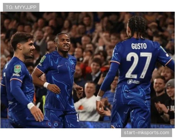 恩昆库 vs 菲利克斯:天才攻击手的分化轨迹